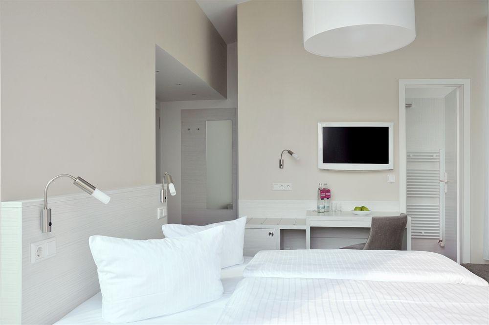 Hotel Fjord 3*